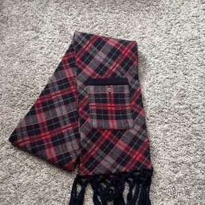 Source Unknown Red and Black Plaid Men's Scarf with Pocket